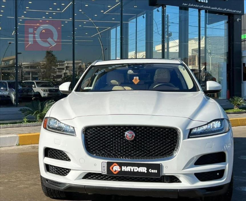 Jaguar F-Pace
